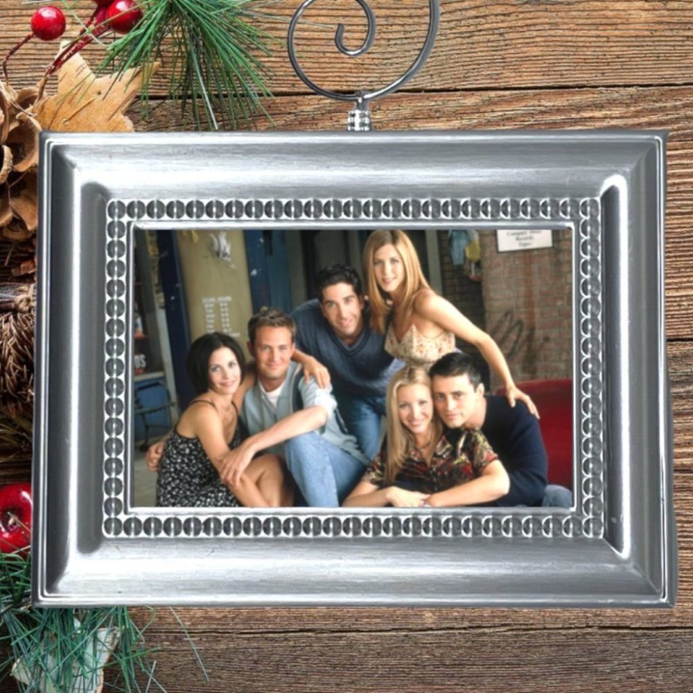 Friends Cast Ross Rachel Chandler Monica Joey Phoebe‎ Christmas Ornament